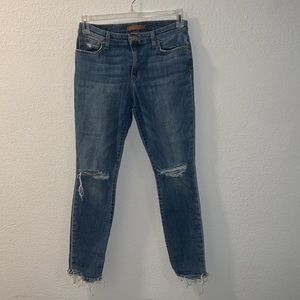 Joe’s Jeans The Icon Mid Rise Skinny Ankle Distressed